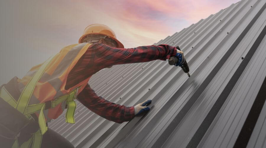 Professional gutter cleaning in Trimble, TN